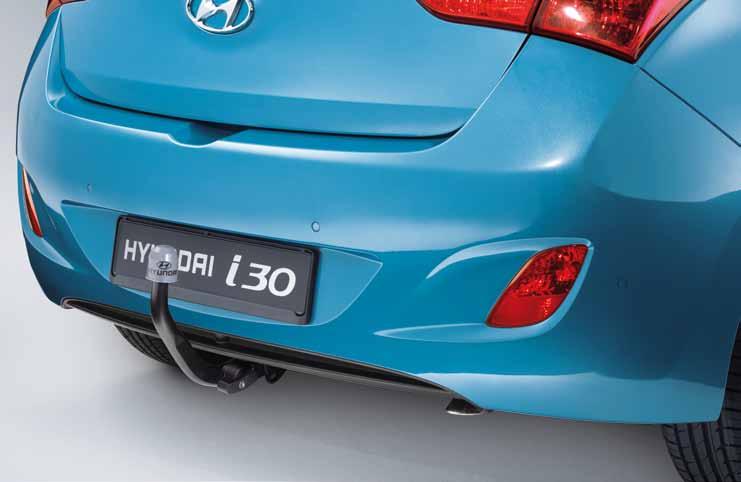 TRANSPORT Vertical tow bar, detachable. Reliable pulling with minimized impact on the i30 s silhouette. Easy to install and remove. Maximum towing load capacity depends on your vehicle specification.