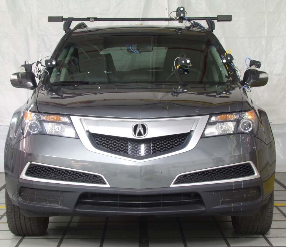 Figure 27. SUV DAS (Acura MDX) Front As can be seen in Figure 27, the low-mounted fog lights on the SUV DAS were taped over to prevent any light from being emitted.