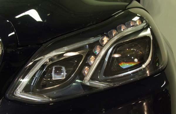 Figure 36. Mercedes-Benz E350 Lamps The DAS vehicles headlighting system was in lower beam mode in all trials except ones involving the motorcycle, in which they were off.