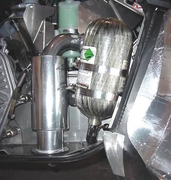 For this nitrous system to work properly, it is important that nitrous liquid be drawn from the bottle. Nitrous vapor will cause a significant decrease in performance.