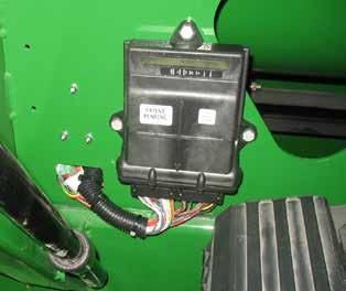 Connect the two 30-pin rectangular connectors on the grain cart ISO cable to the bottom of the ECU.
