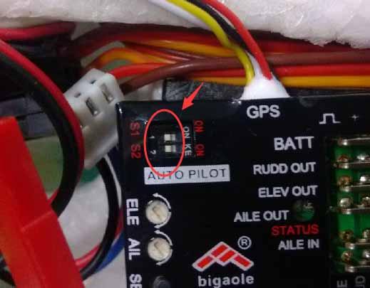 Calibration & Set return point Set return point Turn the S1,S2 switch according your airplane type.