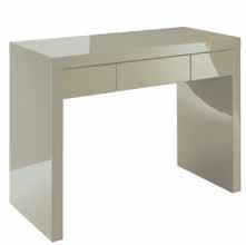 Chest L: 750mm W: 450mm H: 900mm 2 Drawer Bedside Cabinet L: 450mm W: 390mm