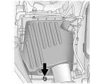 9-16 Vehicle Care How to Inspect the Engine Air Cleaner/Filter To inspect the air cleaner/filter, remove the filter from the vehicle and lightly shake the filter to release loose dust and dirt.