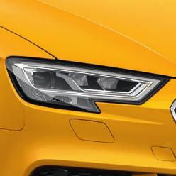 LED headlights with LED rear lights and dynamic rear indicators make a striking impression.