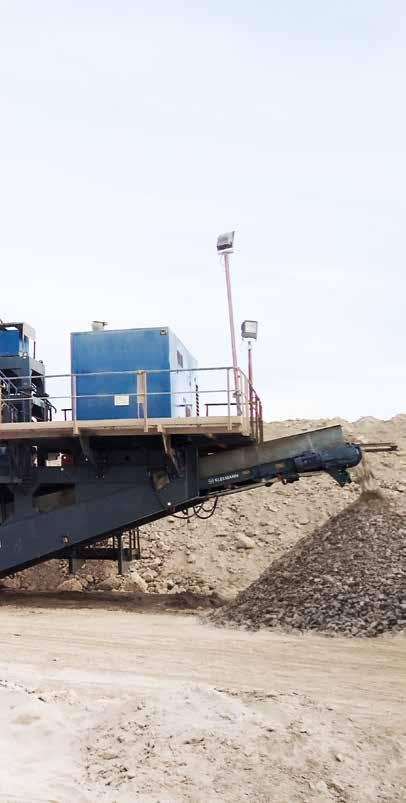 MC 160 PRR THE DYNAMIC HEAVYWEIGHT 33 The largest mobile jaw crusher plant from KLEEMANN, the MOBICAT MC 160 PRR, is designed for maximum production volumes.