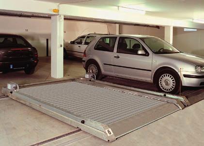 The turntables from Klaus Multiparking make driving into and out of parking spaces even more comfortable because they allow the user to park and exit forward.