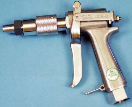 GREEN GARDE MODEL JD9-C - HIGH PRESSURE SPRAY GUN Guns Spray 38500 Model JD9-C - 38500 The JD9 heavy-duty spray gun can help make your operation more effective and profitable. Check these advantages.