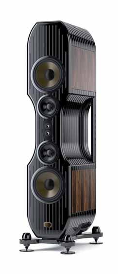 Creating a Kharma Exquisite loudspeaker is a very long process. Looking for the perfect shape, materials and sound for that sense of graceful elegance you would expect from a handcrafted loudspeaker.