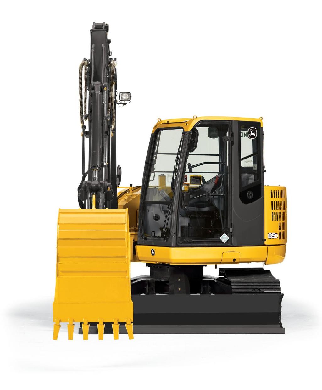 Reduced tail swing allows operators to get closer to objects on congested jobsites, for extra versatility and maneuverability in close quarters.