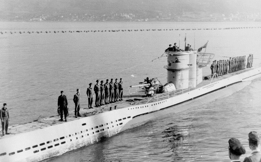 Submarines or U-Boats U-Boats Germany suffered because of the British blockade, so it developed small submarines called U-boats to strike back at the British.