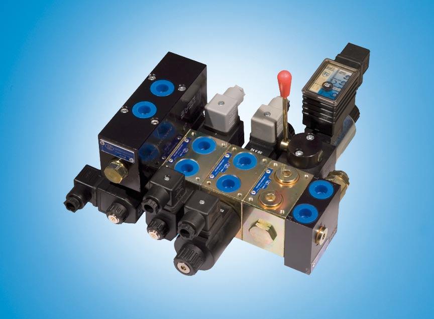 - Modular 4/2, 4/3 directional valves - Flexible sandwich system of ON- OFF, load sense, proportional, entry plates and closing plates for building hydraulic circuits - Integrated threaded ports -