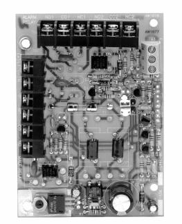 Test Wet Test Common Alarm-Malfunction Relay Action (P2) Remote Self Test Terminal Block (TB3) High/Low Level Failsafe Selection (P1) Figure 5 91S Opto-Isolated Output, 120/240