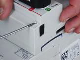 5 REMOTE ROTARY HANDLE 2 catalogue numbers are compatible with DPX 3 160 and 250 models: -