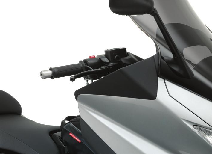 Passenger Backrest TMAX Back support for passenger Gives added comfort to your passenger Can only be mounted together with the optional TMAX Topcase Carrier (article nr.