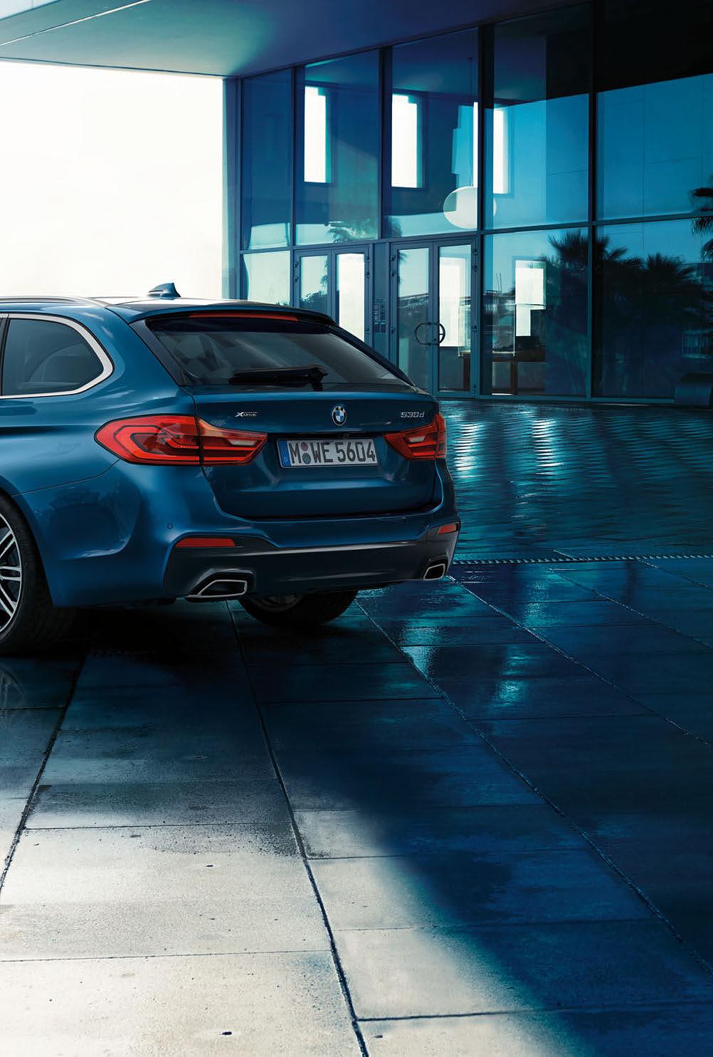 THE NEW BMW 5 SERIES TOURING OFFERS UNIQUE DYNAMIC DRIVING CHARACTERISTICS.
