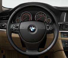 Combination examples Colours Equipment BMW Service Standard / Optional equipment.