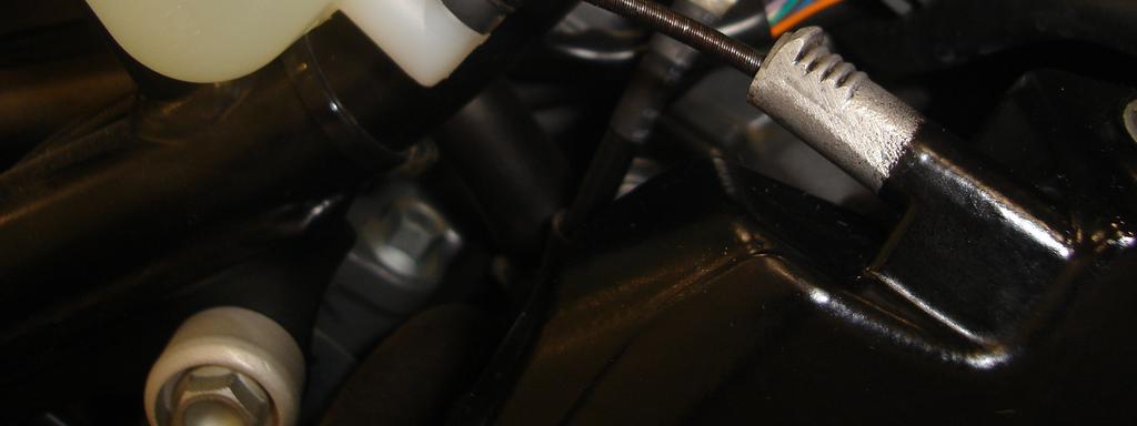 The tip of the tool should point towards the air box.