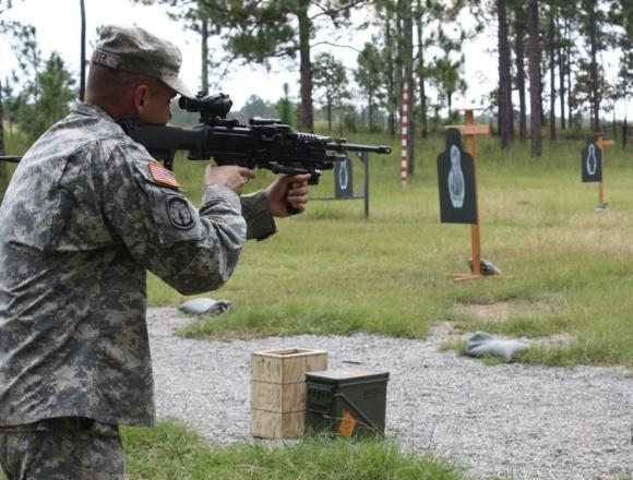 Cased Telescoped (CT) Ammunition and Light Machine Gun (LMG) Advantages Increased Weapon Performance: Reduced felt recoil compared to current M249 SAW Improved accuracy of weapon
