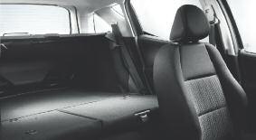 MAXIMUM SPACE, MINIMUM EFFORT With the 207 SW you have access to new dimensions, combining modularity and comfort; you can convert the interior of your car to suit the circumstances, to carry the