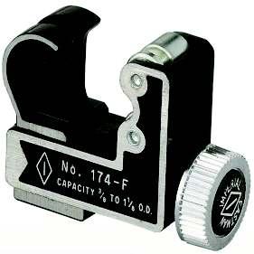 Swing radius 1-15/16 (2-1/4 swing radius with 1-1/8 tube) 174FSP ADJUST-O-MATIC LARGE TUBE CUTTERS for 3/8 to 2-5/8 and 2 to 4-1/8 O.D Tubing. 206FBSP 406FA For 3/8 to 2-5/8 O.D. tubing includes 2 x S74761 general purpose cutting wheels.