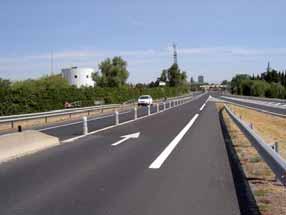 Directional arrows painted on the road 3. The Experience of French Motorway Companies in Managing Ghost drivers Incidents 3.