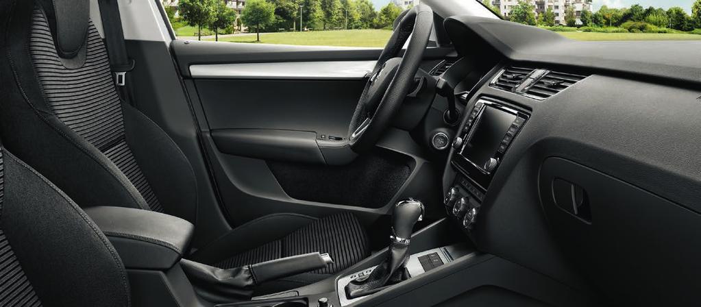 DYNAMIC The Dynamic interior, with its exclusive sports seats in a special design and