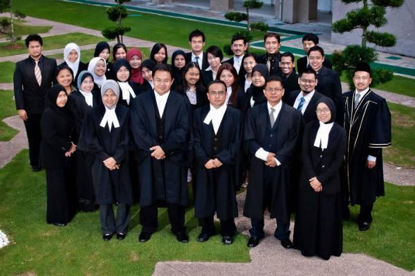 He was called to the Malaysian Bar in 1997.