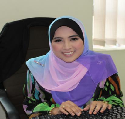 Ms Reen was recently entrusted by the firm to assist in the running of the firm s branch in Petaling Jaya. Wan Jasmira graduated from Universiti Teknologi Mara, Shah Alam with L.