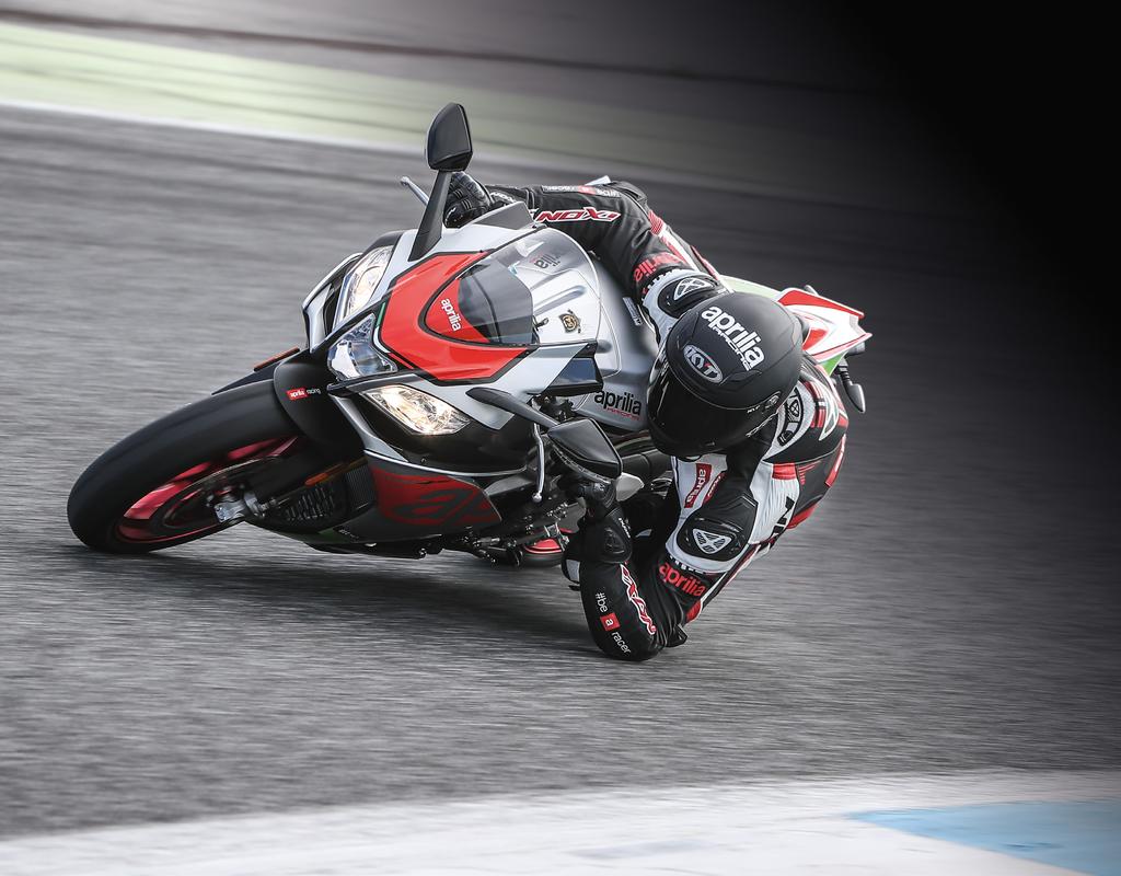 WINNING TECHNOLOGY FROM RACE TO ROAD WITH 294 GRAND PRIX RACES WON IN WORLD CHAMPIONSHIP GP MOTORCYCLE RACING, APRILIA HOLDS THE RECORD FOR THE MOST WINS OF ANY EUROPEAN MANUFACTURER IN THE HISTORY