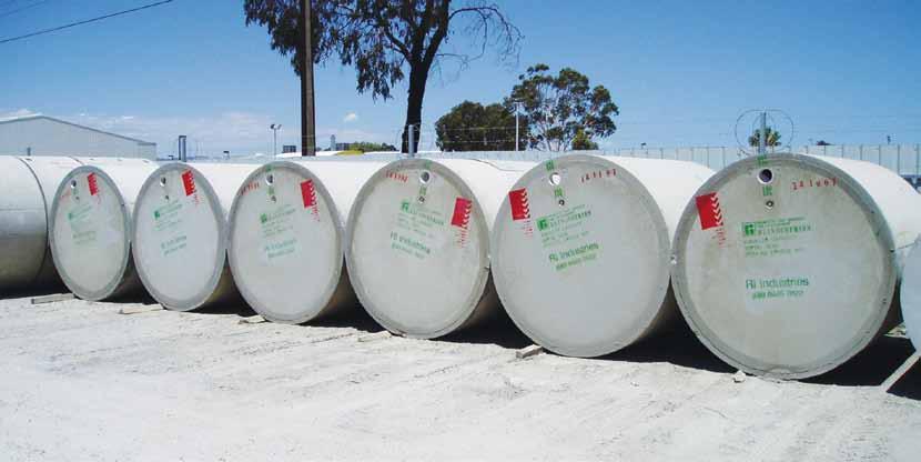 Septic tanks A septic tank from Ri-Industries offers a number of benefits: Engineer-designed and built from fine tolerance steel moulds Tanks are made from 40 MPa concrete to give additional strength