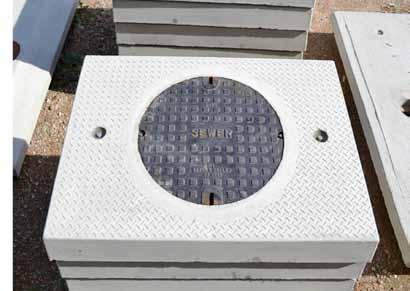 Small ATSIC coverslab 3,000 litre septic tank Precast concrete saddle riser coverslab with 600mm dia cast iron Class B light duty cover Designed to suit 250mm and 400mm high saddle risers and