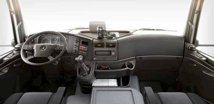 From the cupholder within reach of the driver to the power socket: everything in the cab is designed to make the job of the driver in the distribution sector easier and more pleasant.