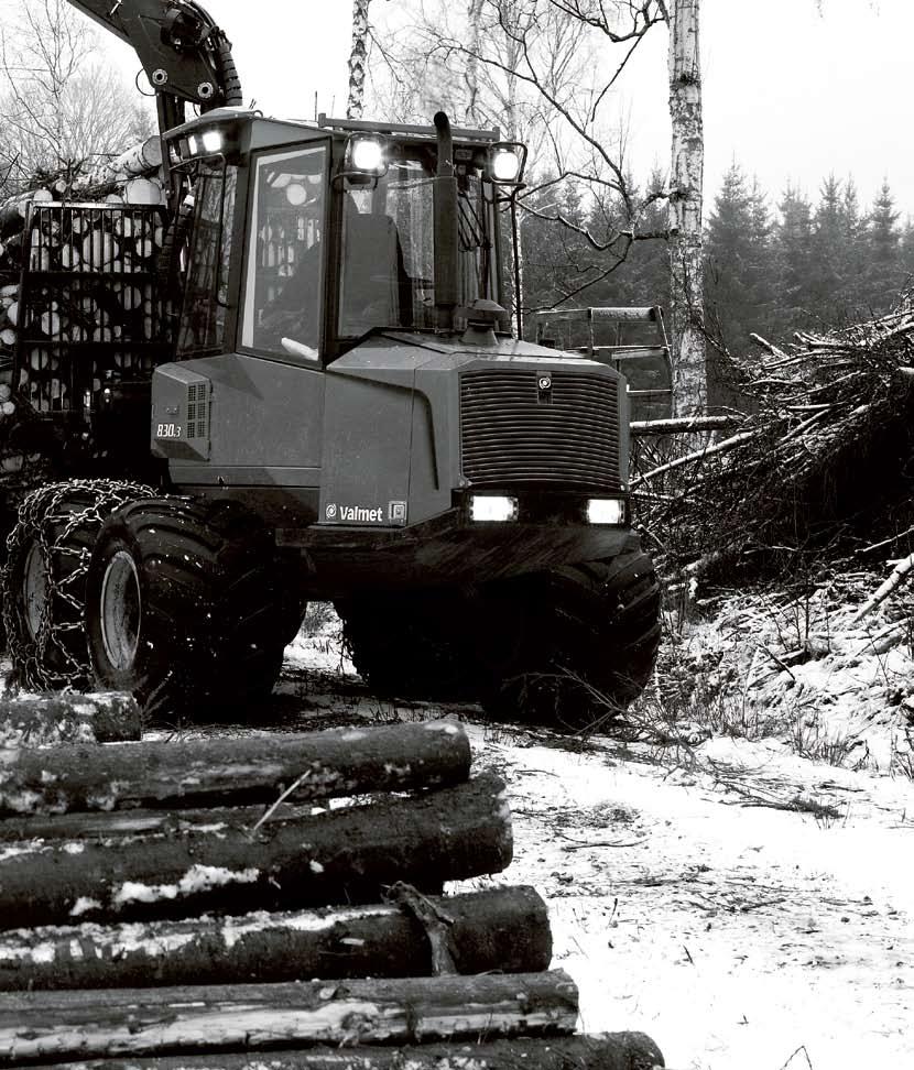 9 FOREST, TRACTORS AND CONSTRUCTION MACHINES Piggelin Flex, SR-Flex and Gunntrac are used for tractors, lighter