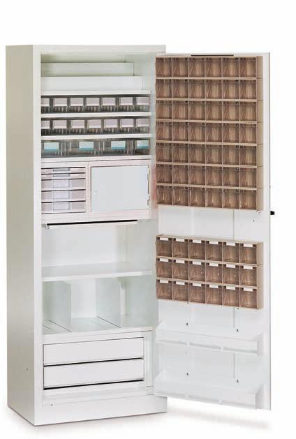 12 C01 equipped as per picture with : Complete double cabinet (epoxy +ABS) 16 baskets (4 small, 8 medium, 4 large) 5 wheels