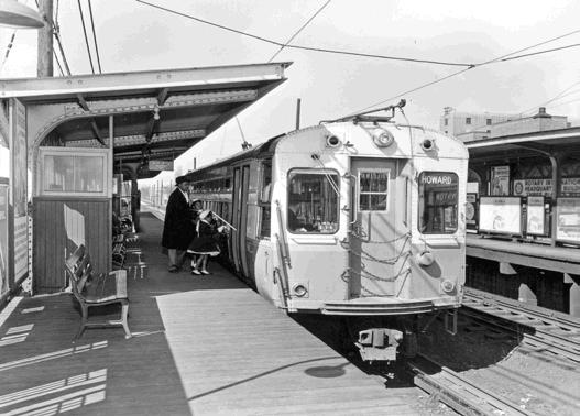 CTA began one-person operation during non-rush hours on its Evanston line (now the Purple Line) between Howard and Linden. Built by the St.