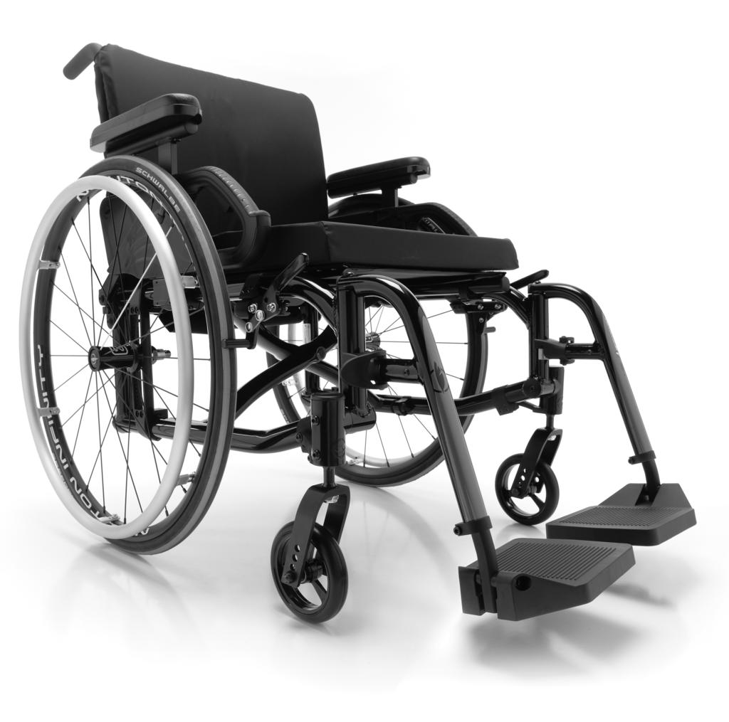 helio A7 Maintenance manual& warranty information Dealer: This manual must be given to the user of the HELIO A7 wheelchair before its first use.