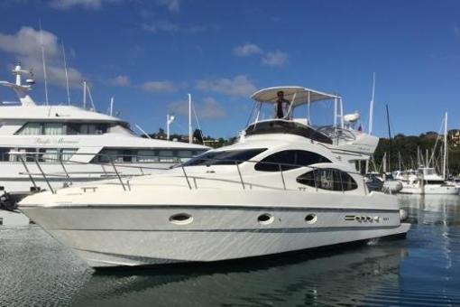Azimut 42 $449,000 NZD **PRICE REDUCTION** High end Italian luxury two cabin flybridge in exceptional condition and ready to go.