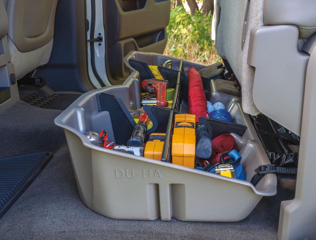 ORGANIZE YOUR GEAR Use the included organizers / gun racks to create compartments