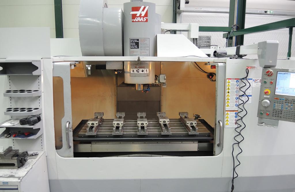 000 x 600 x 800 mm, with ATC, Siemens 840D Control (2009); MISCELLANEOUS MACHINERY Laser Welding Cell with KUKA ROBOT and