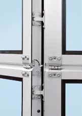 Overhead door closer As standard, wicket doors are supplied with slide rail door closers (top figure).