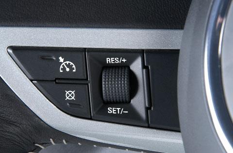 CRUISE CONTROL Setting Cruise Control 1. Press the On/Offbutton. The Cruise Control symbol will illuminate in white in the instrument cluster. 2.