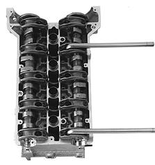 This avoids leakage between the cylinder liner and engine block. Hole Spacing:... 75-10 mm Hole-Ø:.