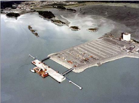Pontoon Application Floating Container Wharf - Valdez, Alaska BergerABAM Floating concrete container wharf to