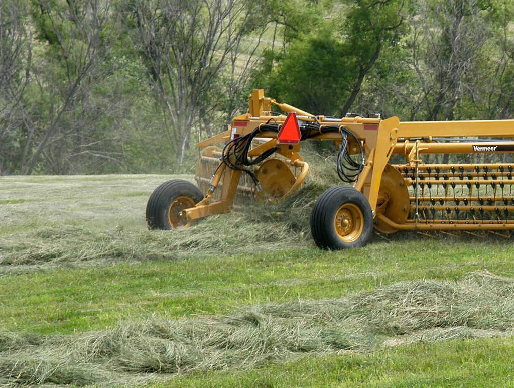 R2300/R2800 R Series Rakes First thing you notice is the quiet, rhythmic rotation of twin baskets as they sweep mowed hay into box-style windrows custom-shaped to the exact pickup width of your baler.