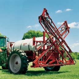 Booms with features and flexibility Manual Fold The MILLER PRO manual forward fold boom provides a reliable and stable design that withstands the rigors of field operation.