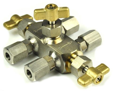 Bypass or Manifold Valves High Quality materials and construction. Threaded connections.