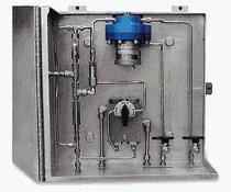 Automatic Station Bypass Hi-pressure construction no regulators, relief valve, or mechanical switching valve Differential pilot valve utilizes stainless steel diaphragm for accuracy and repeatability