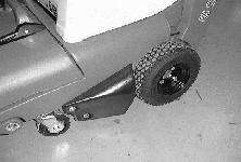 OPERATION OPTIONS WIDE TRACK TIRES AND HEAVY DUTY CASTERS Wide track tires and