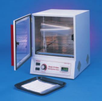 CCC HTD High Temperature Digital Incubator The new CCC HTD model features a medium sized 0.7 cu. ft. chamber made from easy-to-clean aluminum.